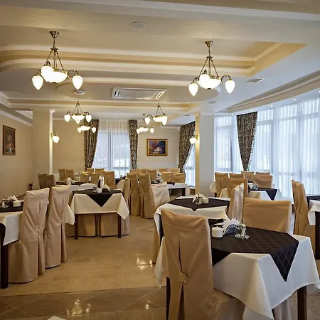 Feriested Termal Star Complex Nyzhne Solotvyno
